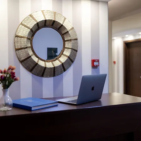 Luxury Luca And Deluca Belgrad