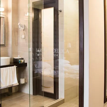 Luxury Luca And Deluca 4* Belgrad